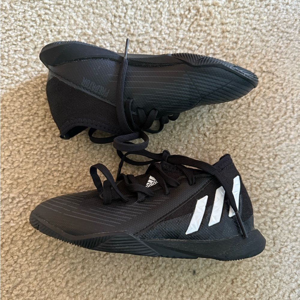Adidas Predator Turf Soccer Shoes Kids Size 11K